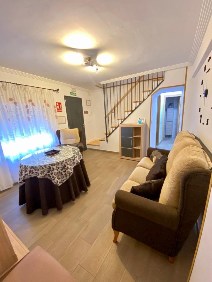 Casa Godoy Apartman Caces Kültér fotó